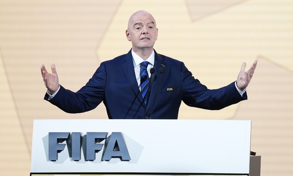 在主场占据 在主场占据